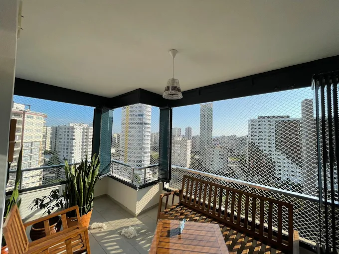 Tavan Lamba Donanımlı Balkon Güvenlik Filesi